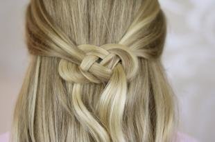 Цвет волос пепельный блонд на длинные волосы, оригинальная прическа "петли из волос"