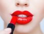 Как увеличить губы с помощью макияжа: 6 шагов